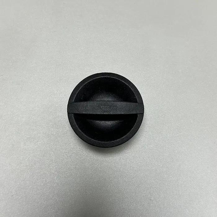 Le bouchon de remplissage de bouchon d'huile moteur 31410119 31359145 convient à VOLVO VV40 V60 V70 