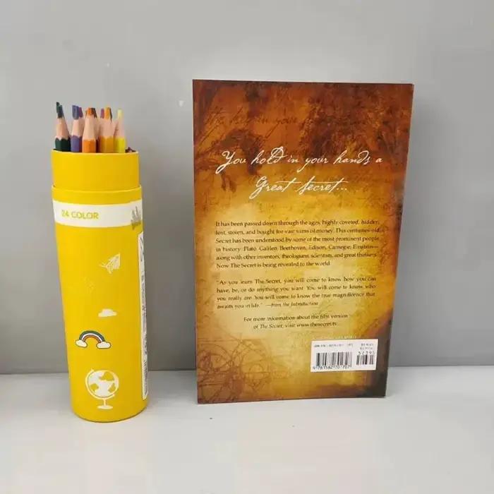 Le secret de Rhonda Byrne, livre de self-aide en édition brochée sur la loi de l'attraction, la croissance personnelle et la pensée positive