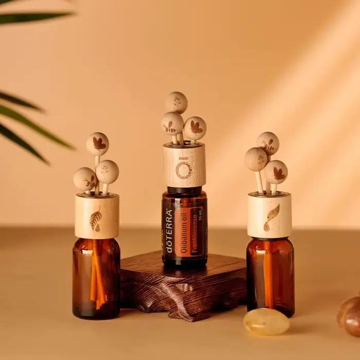 Couvercle boule en bois pour bouteille d'huile essentielle
