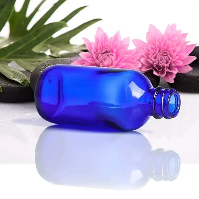 Flacon pulvérisateur en verre bleu