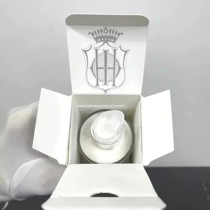 Émulsion Composée Écologique Hydratation Jour & Nuit pour Tous Types de Peaux (125ml)