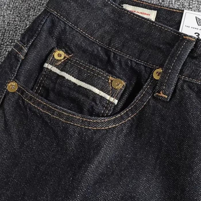 Jeans skinny vintage pour hommes, rayures rouges et blanches, jambes droites, document naturel, mode automne