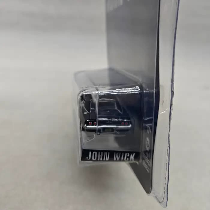 1: 64 Hollywood Série 33 John Wick (2014) 1968 Dodger Wrangler R/T