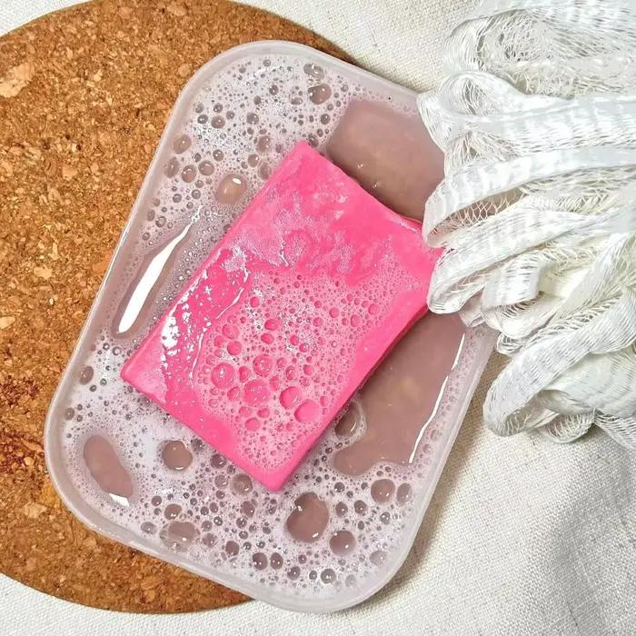 Savon pour les mains à l'huile essentielle - Lavage rafraîchissant pour le visage et le corps, savon parfumé naturel pour le bain, vente en gros disponible