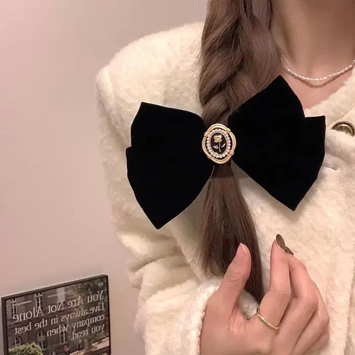 Pince à cheveux avec nœud Rose en velours noir, pour queue de cheval élégante pour femmes, accessoire de cheveux à la mode
