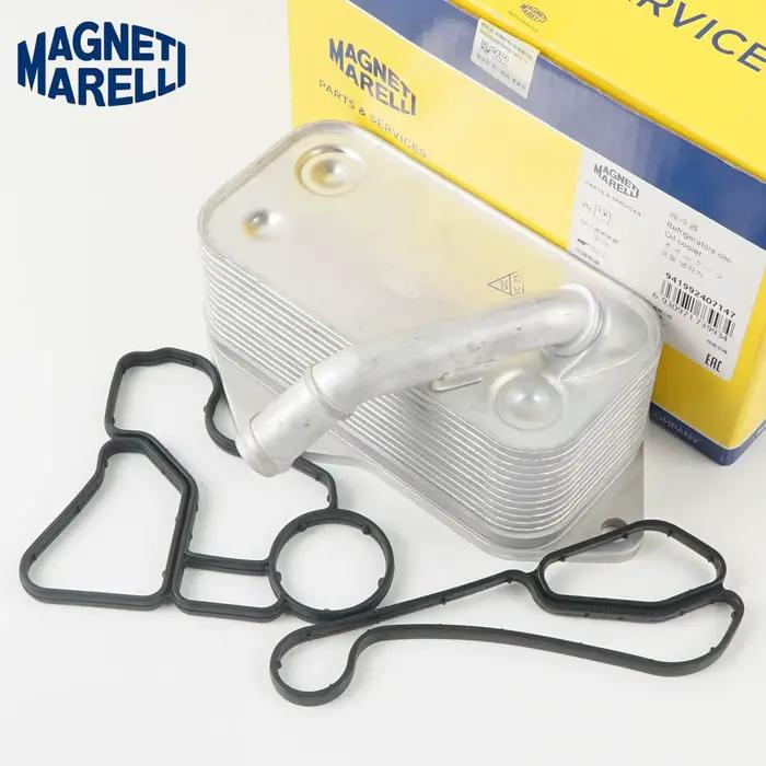 11427525333 Refroidisseur d'huile moteur de haute qualité pour BMW E60 E61 E65 E66 E90 E81 E87 X70 X5 X6 E71 X11 F10 X3 N20 520i 528i 730i 740i