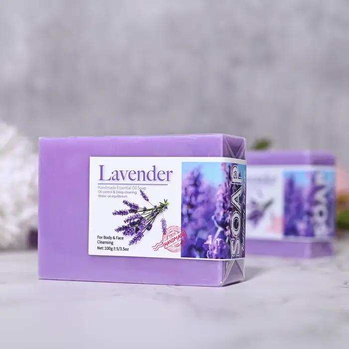 Savon aux huiles essentielles de lavande biologique naturel