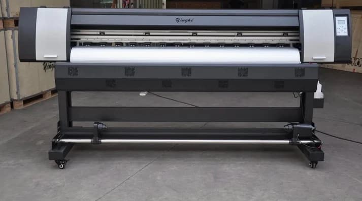 Imprimante UV grand format Yh de haute qualité 1,8 m rouleau à rouleau, tête d'impression unique XP6
