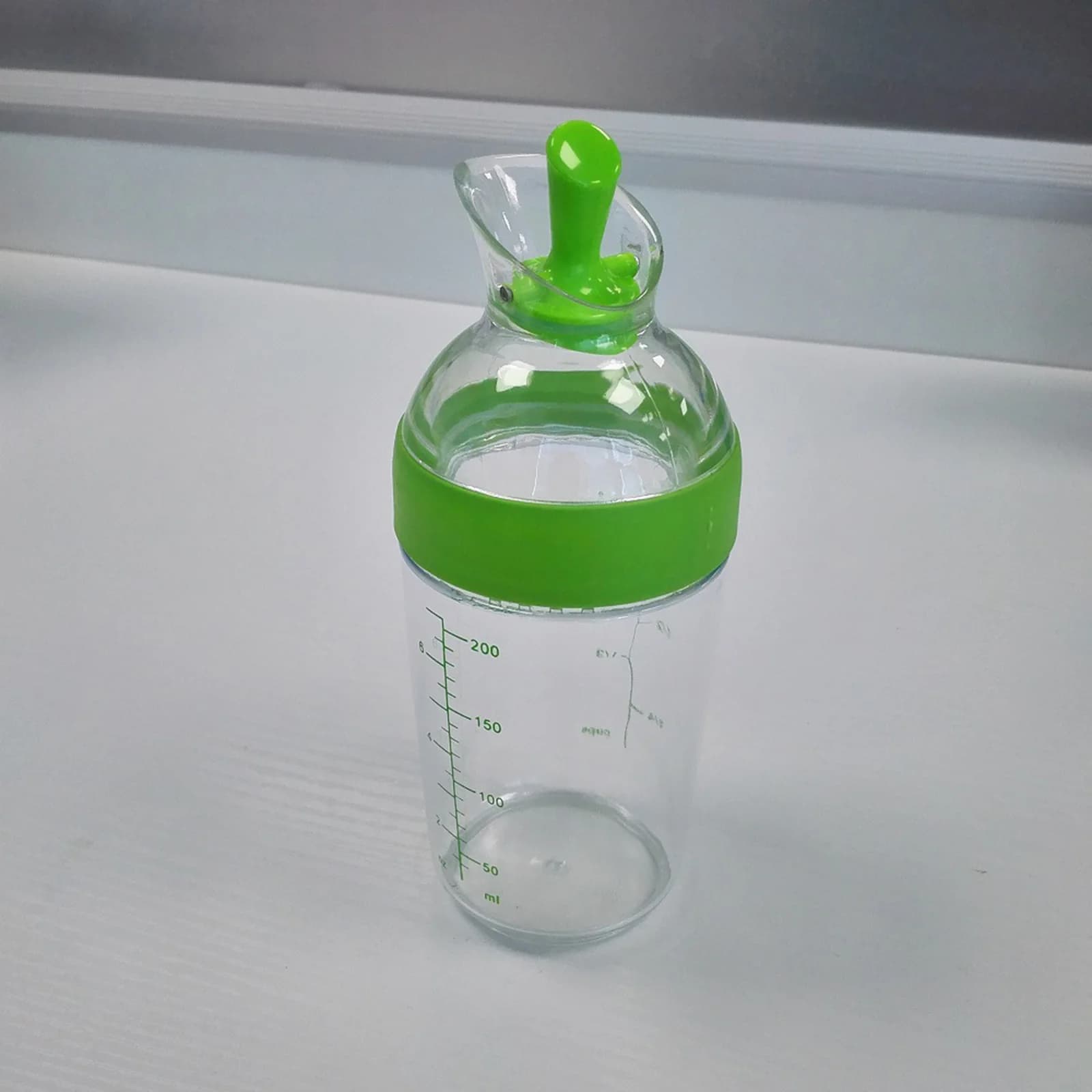 Bouteille de shaker à salade universelle, gadget de cuisine, facile à saisir, avec balances