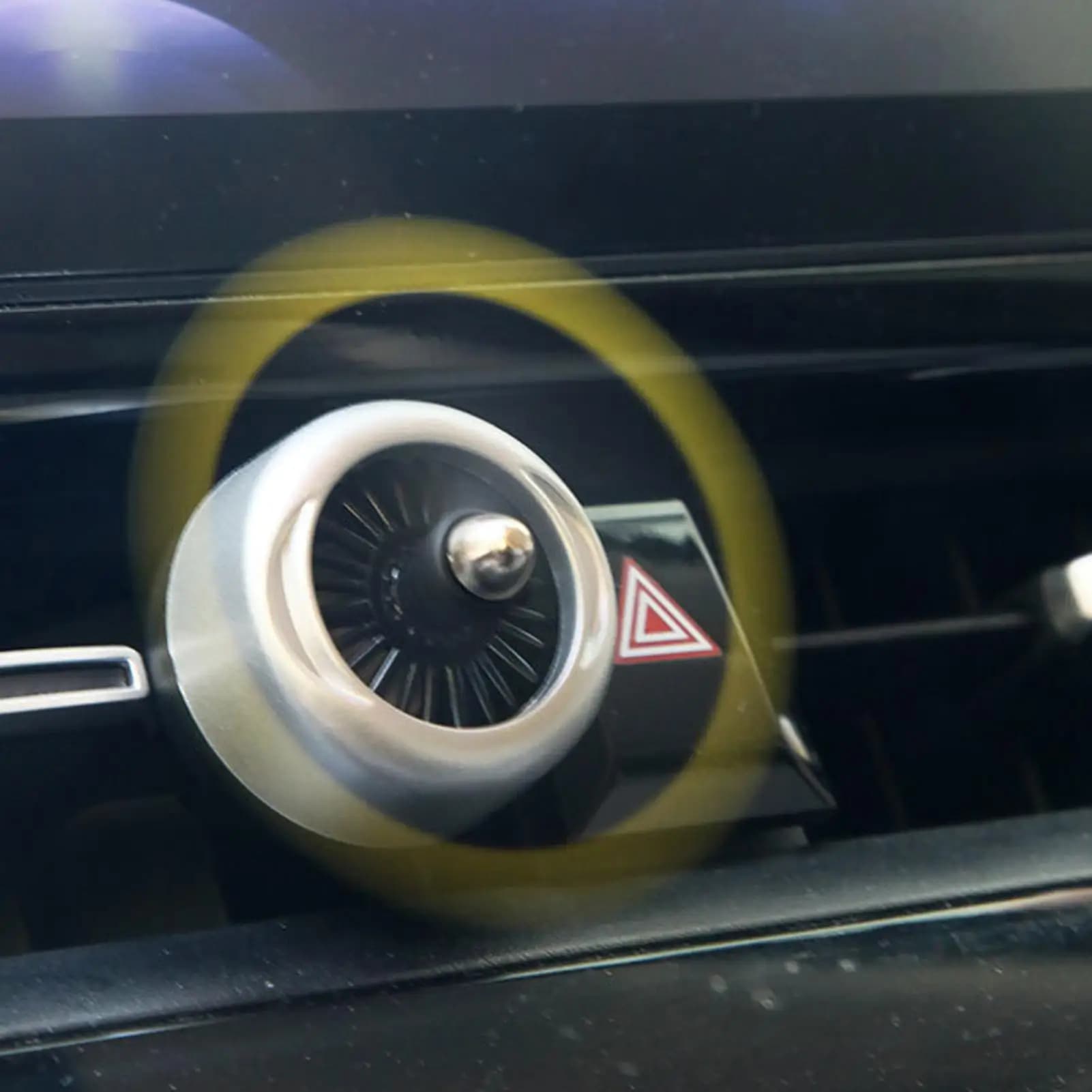 Diffuseur de voiture Clip de ventilation désodorisants de voiture diffuseur de parfums hélice rotati
