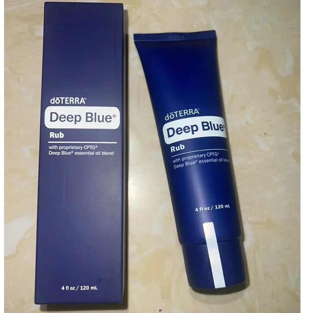 Nouveau baume apaisant pour soins de la peau, utilisant un mélange propriétaire d'huiles essentielle
