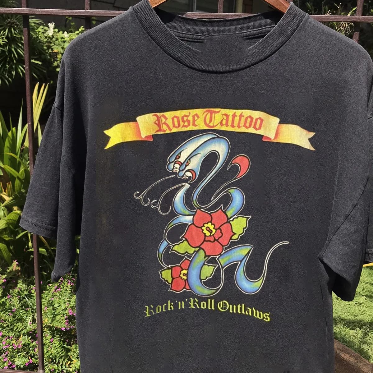 Rose Tattoo rock and roll outlaws T-shirt noir pour fan cadeau toutes tailles