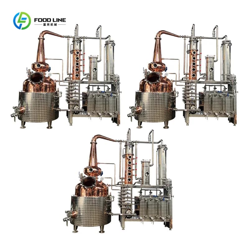 Alambic en cuivre multifonctionnel personnalisé de 300L, 500L, 1000L pour la fabrication de spiritue