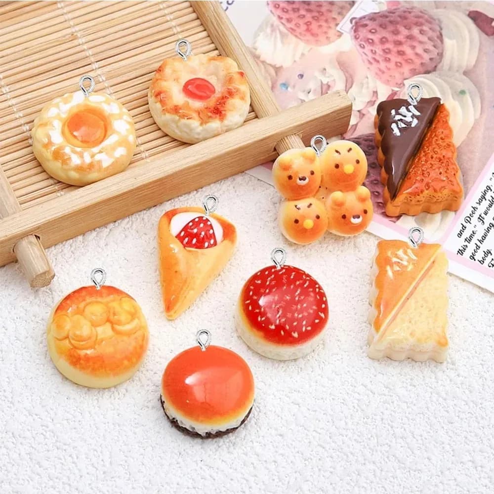 10 Breloques Simples et Mignonnes en Forme de Rouleau de Fraise Brillant, Pendentifs Alimentaires Si