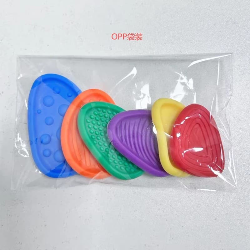 Lot de 6 Pierres Sensorielles Souples Anti-Stress – Jouets Fidget et Ornements pour Soulager le Stre