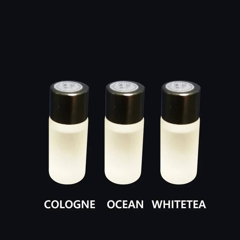 Diffuseur d'huile aromatique pour voiture, diffuseur de parfum, 3 parfums, désodorisant pour véhicul