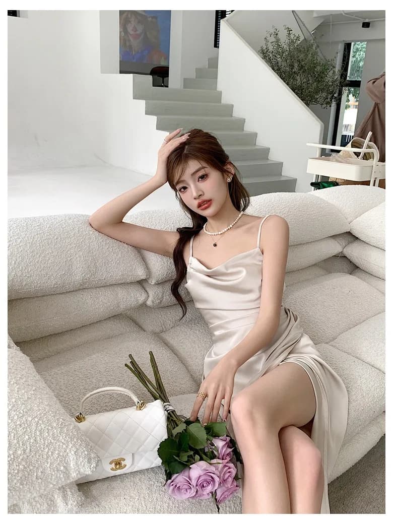Robe nuisette plissée en satin de style aristocratique, couleur unie, avec fente sexy, pour l'été en