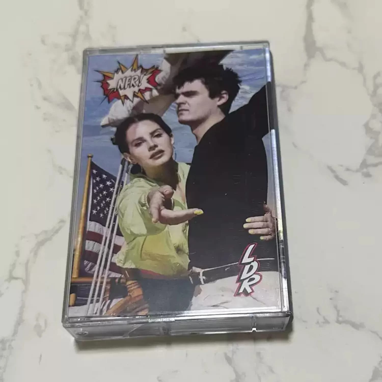 Norman Rockwell! Cassette audio, indie rêveur et pop piano avec des récits lyriques et des arrangeme