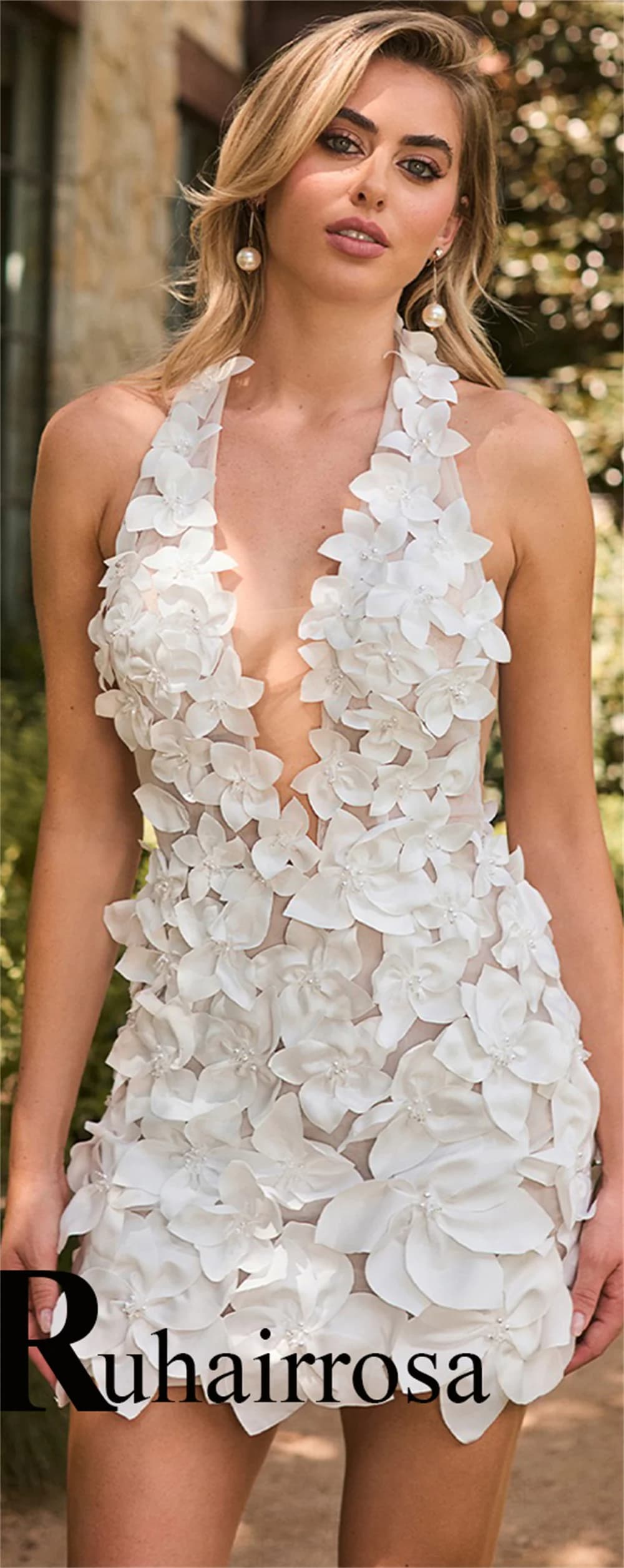Ruhair fantaisie licou robes De mariée pour les femmes 3D fleurs dos nu colonne bouton sans manches 