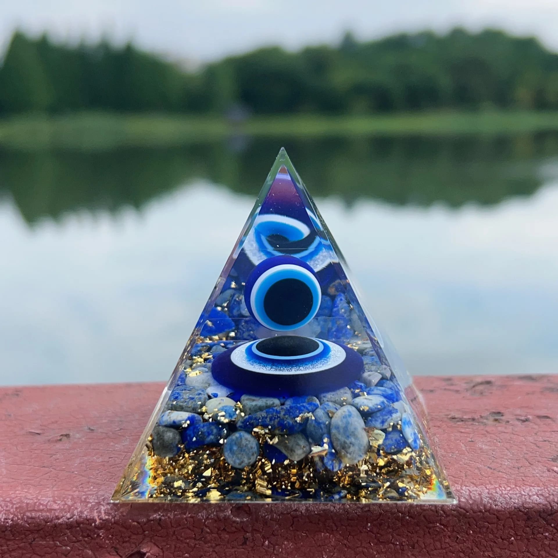 Pyramide de Clip Mauvais Œil, Yeux Bl192., Lapis Lazuli Naturel, Guérison du Charbon, Citrorésine, D