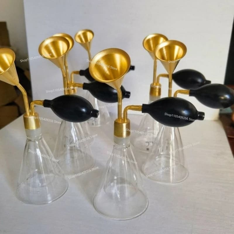 Bouteille en verre pour huiles essentielles avec double entonnoir d'hydrothérapie parfumée