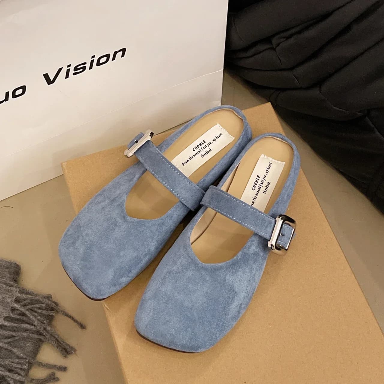 Célèbre marque printemps rétro chaussures simples confortable en caoutchouc bas dames sandales plus 
