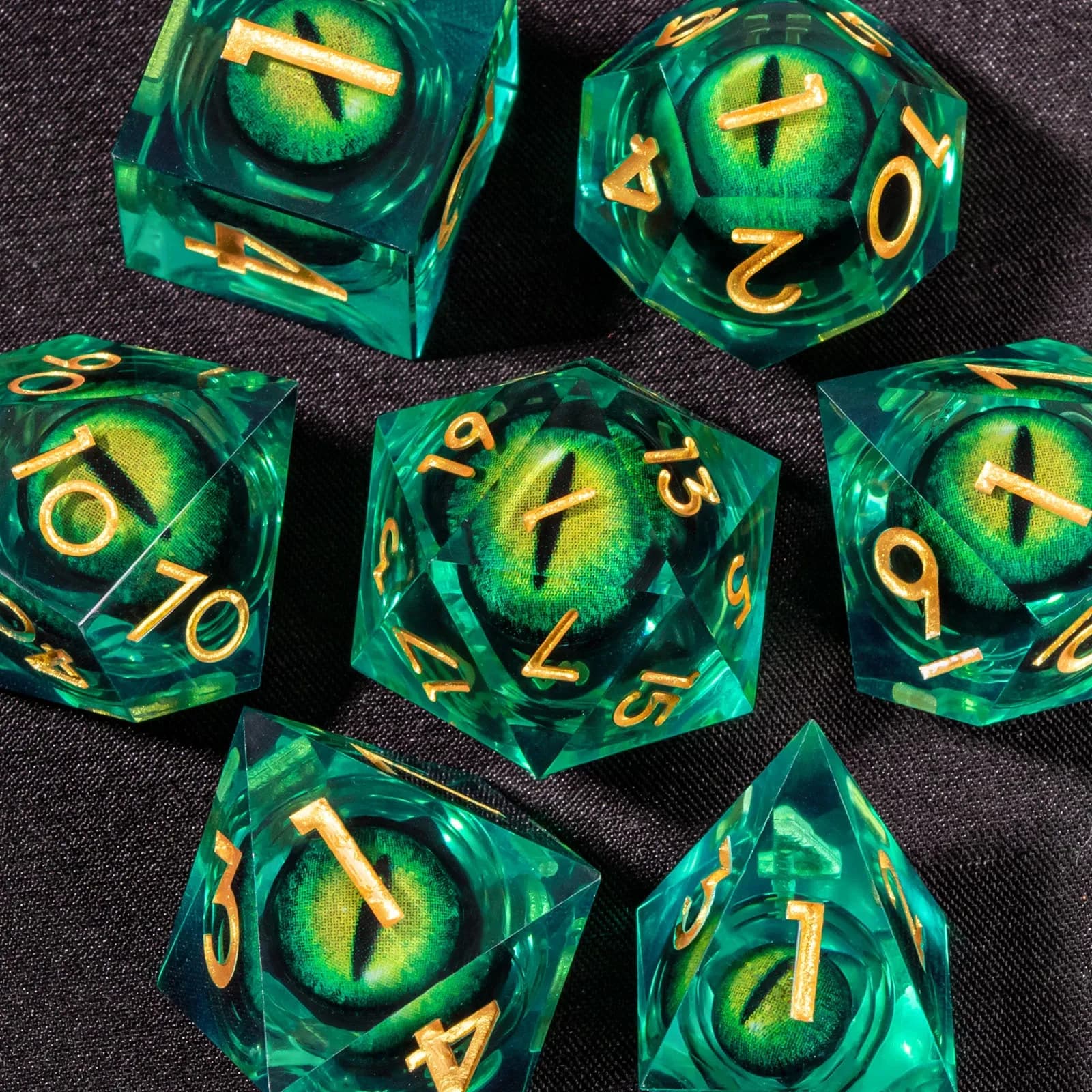 Jeu de dés D & D à noyau liquide DND, dés Dungeon et Dragon en résine à bords tranchants, jeu de rôl