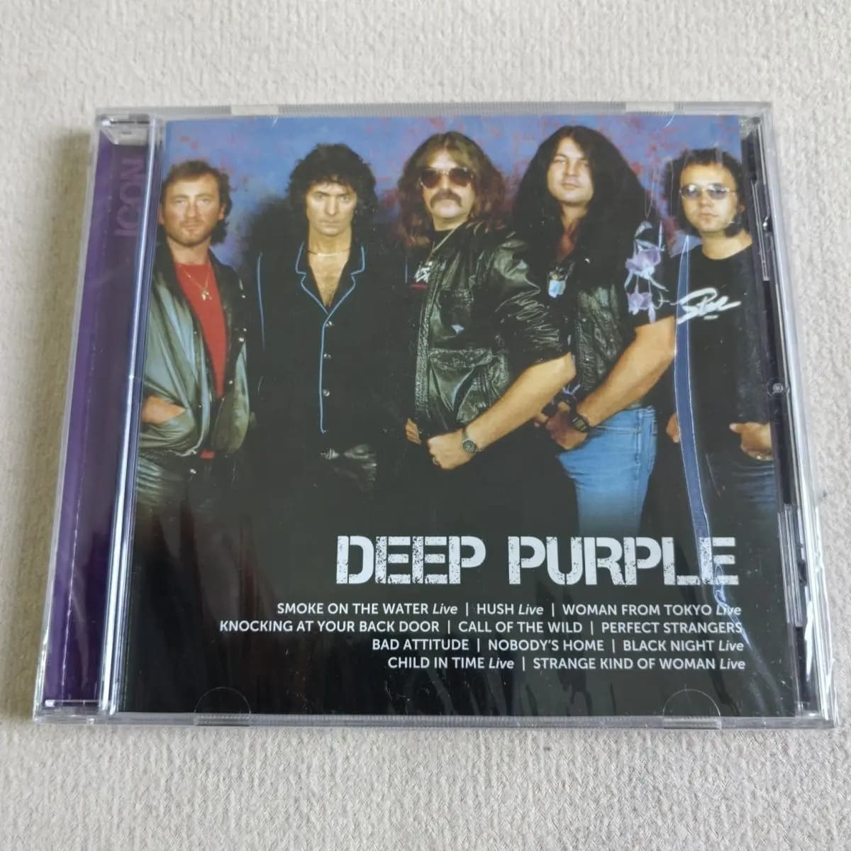 Rock violet profond Ian Gillan musique CD icône Album fumée sur l'eau enregistrement de musique Cosp