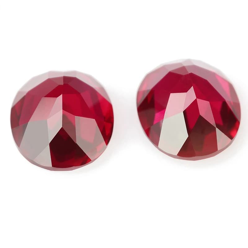 Belle pierre de rubis ovale facettée de 13x18,0 mm, 16,0 ct, testée au UV, pour la fabrication de bijoux, la collection ou la sertissage.