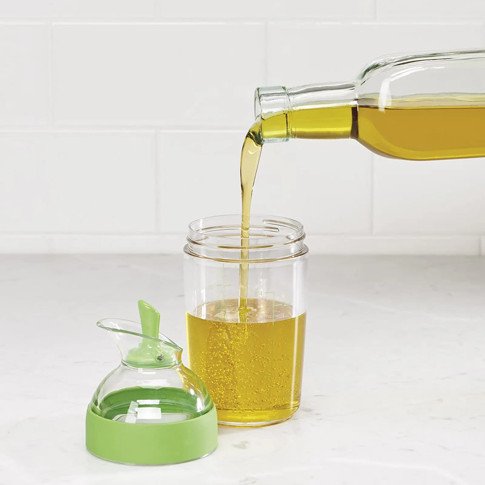 Bouteille de shaker à salade universelle