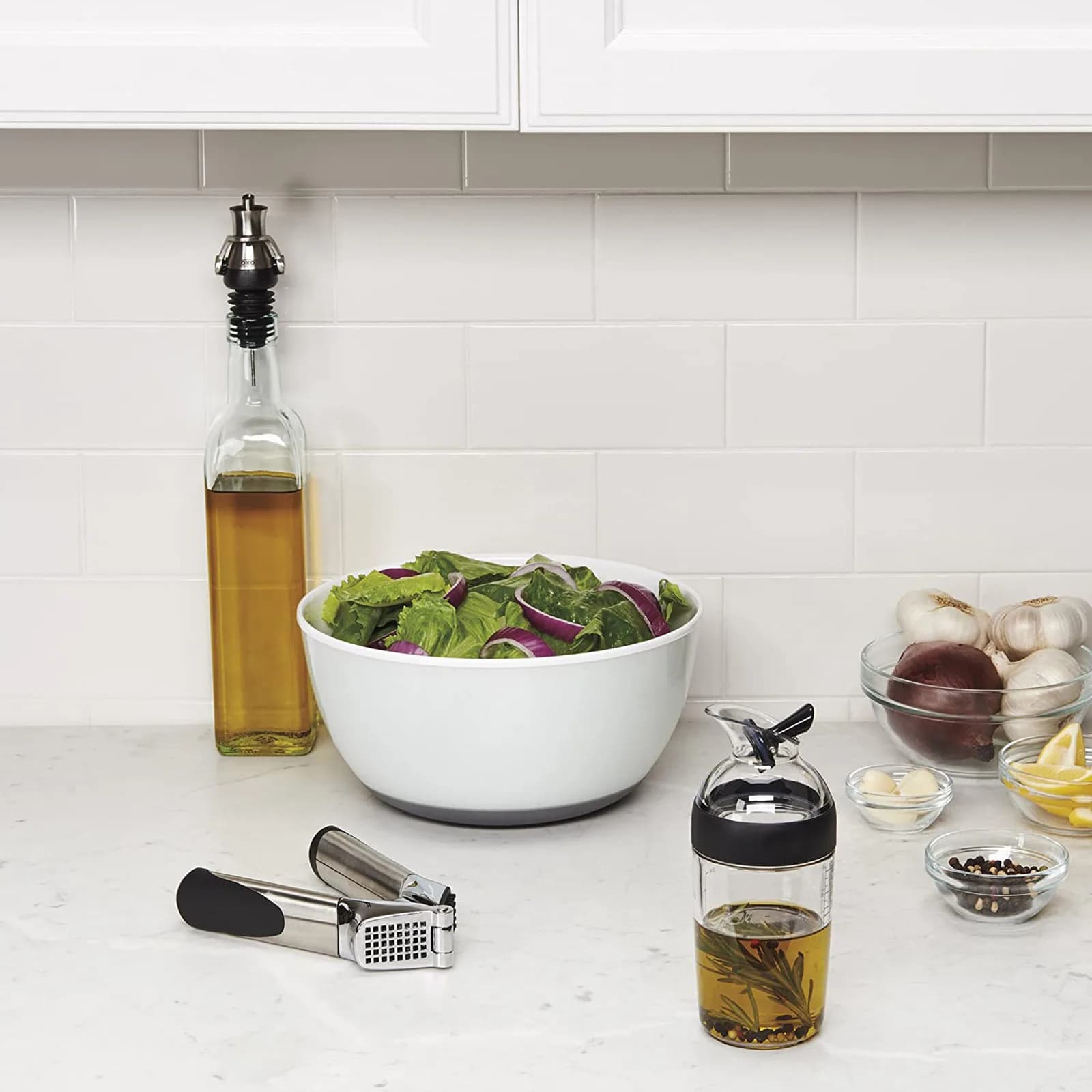 Bouteille de shaker à salade universelle