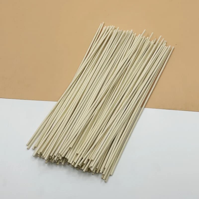 100 pièces de bâtons de remplacement de diffuseur de roseau de 3mm, bâtons d'évaporation de bouteille d'arôme de rotin, bâtons de recharge de diffuseur d'arôme de rotin de bois naturel d'huile essenti