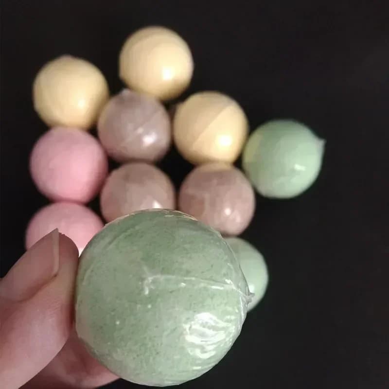 Boule de poudre de sel de bain de pieds aux herbes
