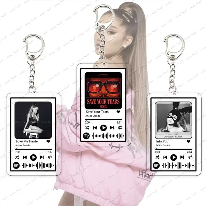 Porte-clés populaires Ariana Grande : Code de playlist musical Into You Love Me Harder pour sacs d'accessoires, cadeaux pour fans