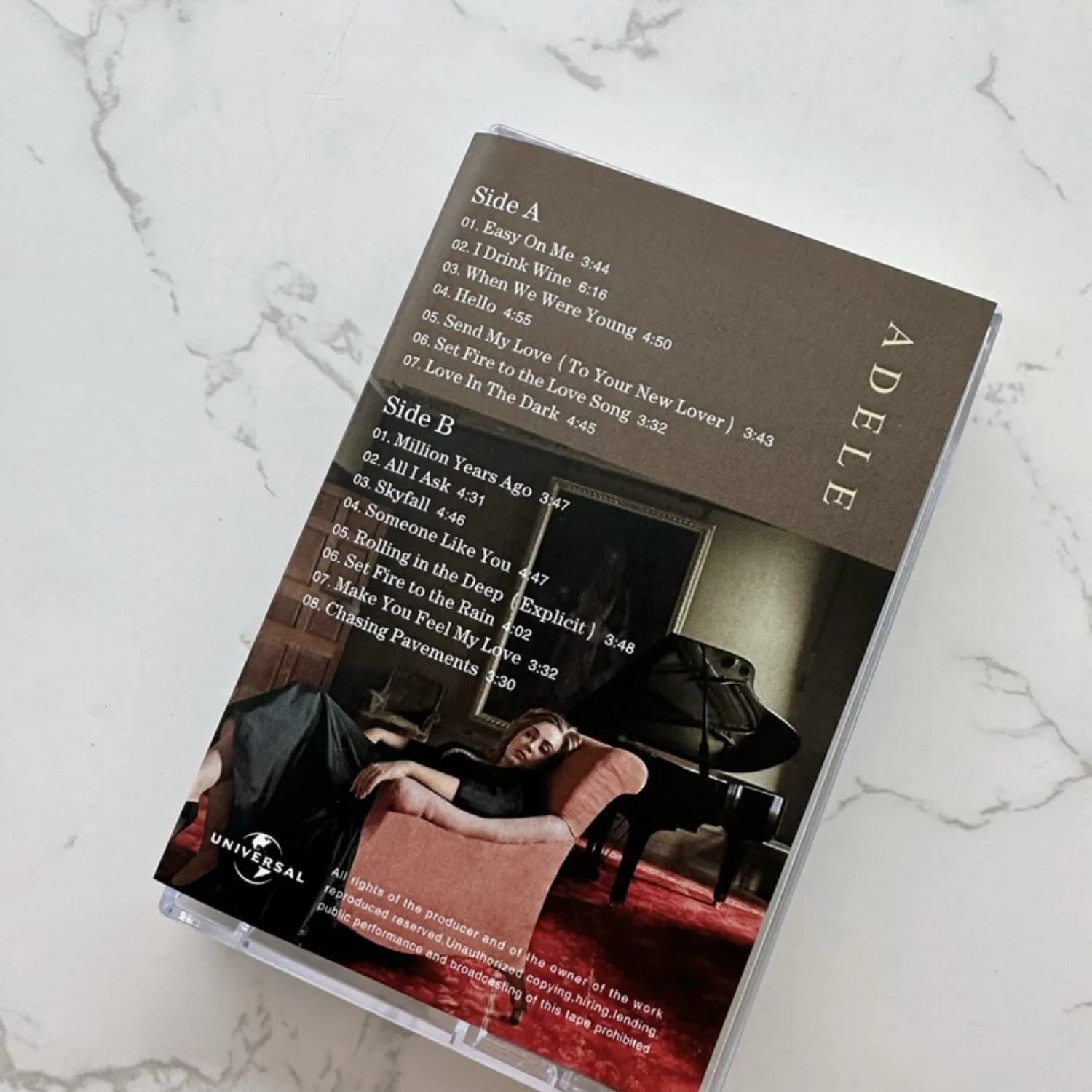 Cassette audio scellée rare Adele Soul Pop Ballad, son analogique rétro, objet de collection pour les fans et les passionnés de décoration artistique à domicile