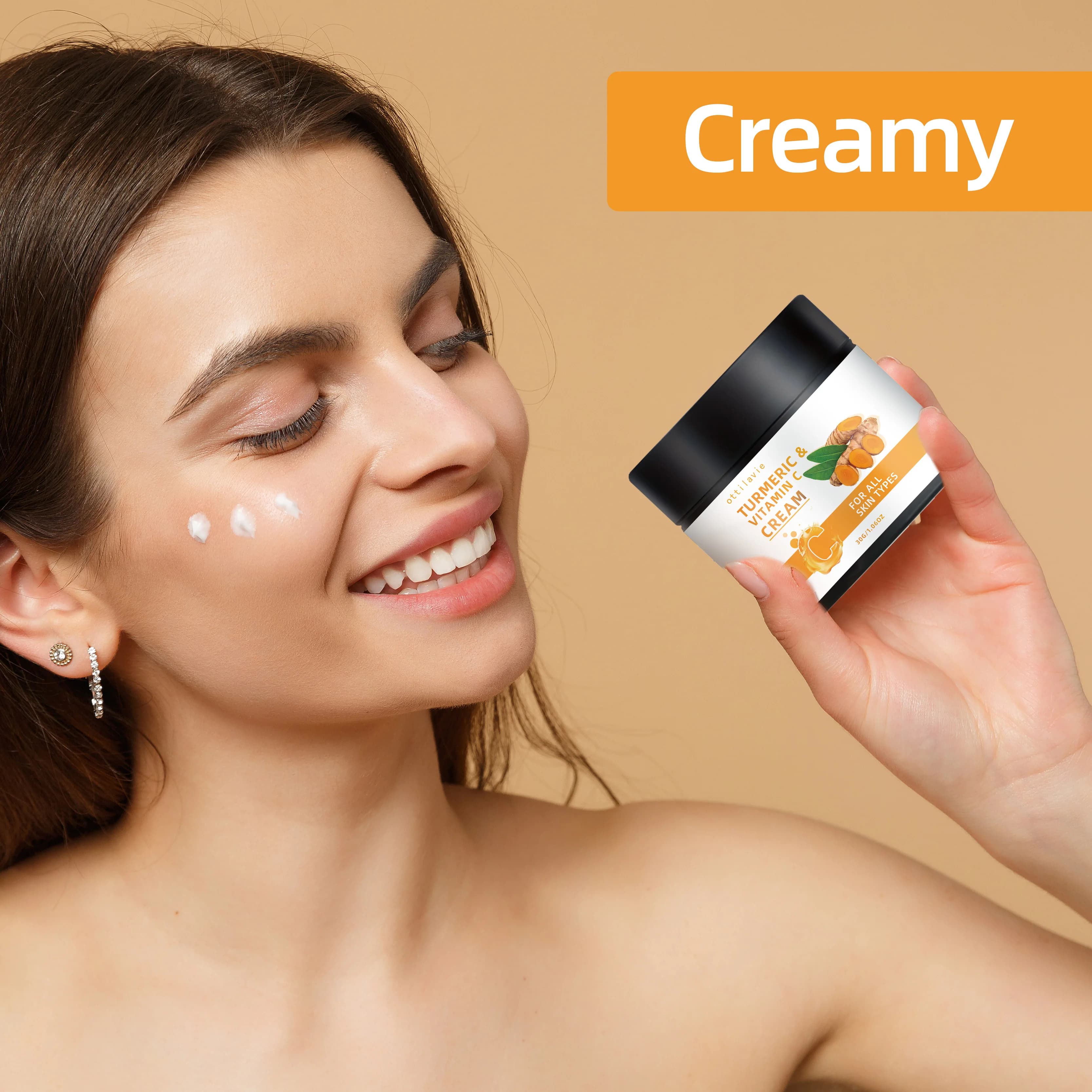 Crème au curcuma et à la vitamine C – Nutrition légère pour le visage et le cou