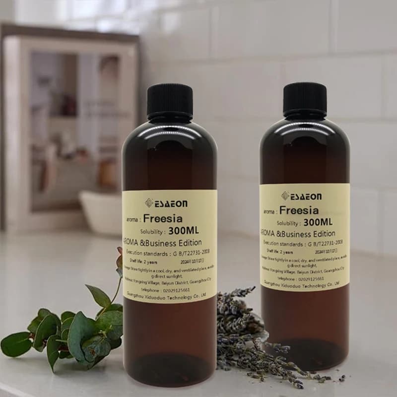 De ESAEON huile essentielle diffuseur de parfum recharge d'huile 300ml Non alcool adapté au diffuseur électrique parfum Floral frais