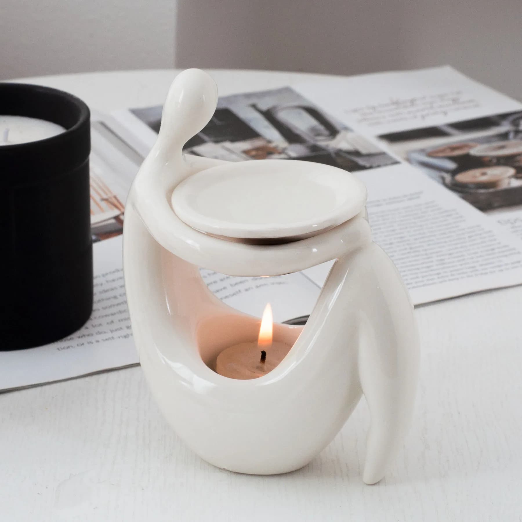 Brûleur d'huiles aromatiques en céramique en forme de corps humain, chauffe-cire et diffuseur de parfum pour décoration intérieure