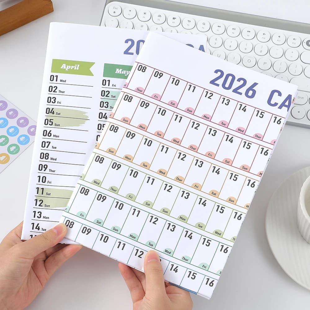 Calendrier mural en papier coloré 2026 avec autocollants