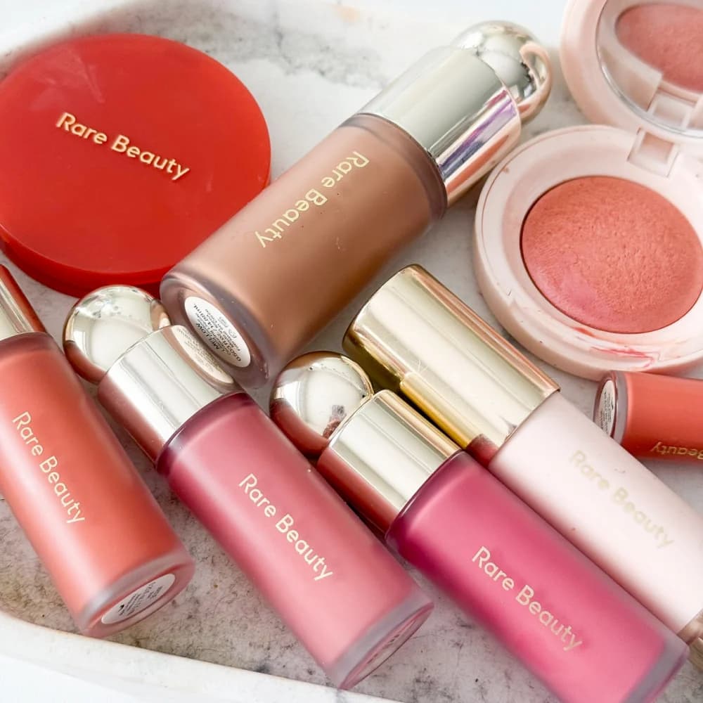 Rare beauté mat durable flou rebondissant fondant Blush Cushiony crème à poudre Blush liquide résistant à la sueur et à l'humidité