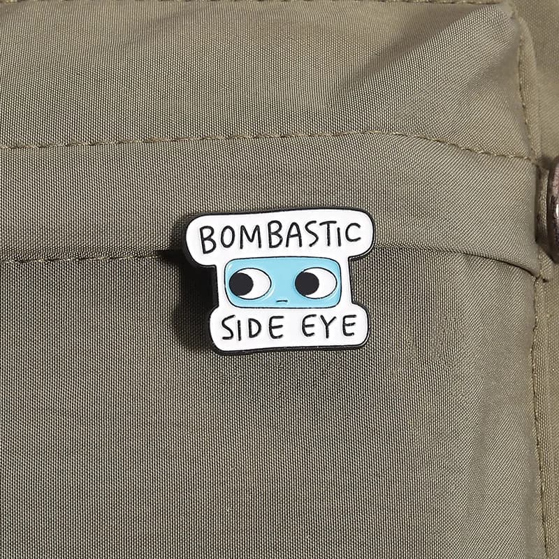 Nouvelle broche lettre noire et blanche, accessoire de mode au design œil roulé exagéré et original, bijou cadeau