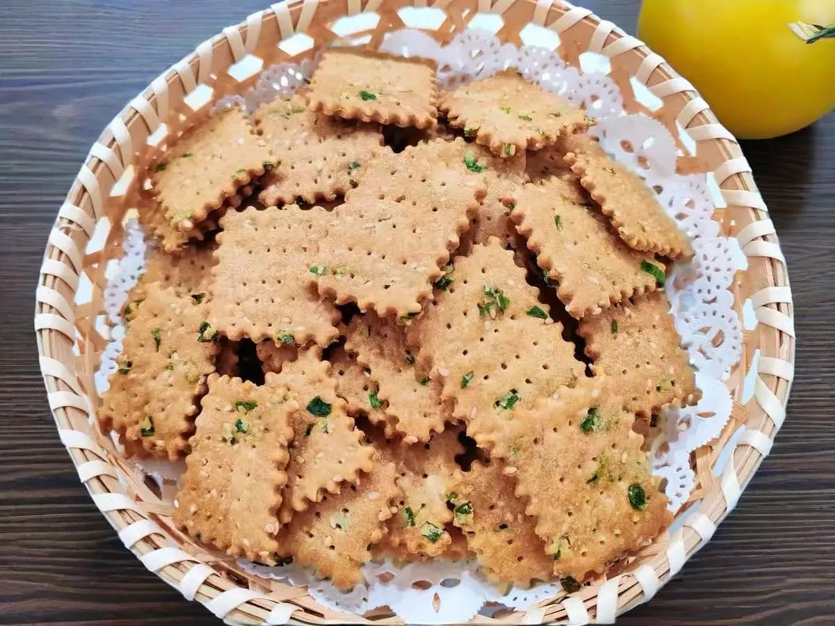 1 pièce Rouleau de découpe manuel pour biscuits, pâte, pizza, pâtisserie, croûte de tarte, avec lame de coupe ronde et roue de découpe circulaire, outil de cuisine