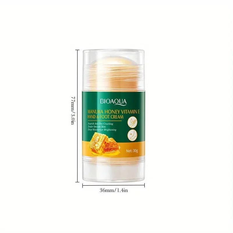 30g de crème pour les mains et les pieds qui nourrissent en profondeur la peau sèche et gercée des mains et des pieds, soulage efficacement les problèmes tels que la sécheresse, les gerçures et les de