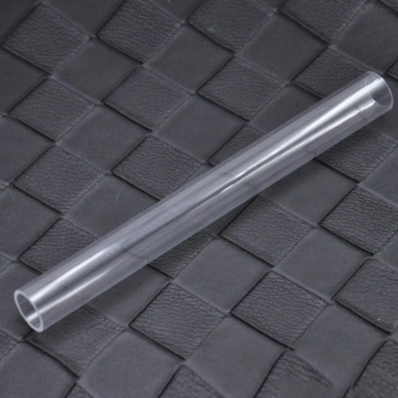 Rouleau d'argile de poterie transparente solide