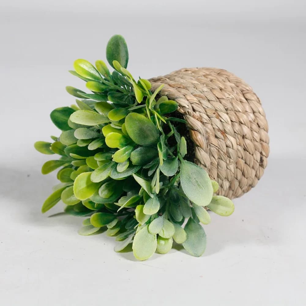 Plante en pot artificielle verte