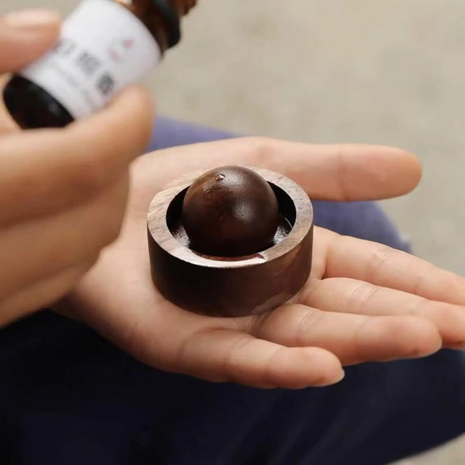 Diffuseur d'huiles essentielles pour voiture et maison, en bois, mini, mignon, diffuseur de parfum naturel, adapté à la chambre à coucher, au salon, à la salle de bain
