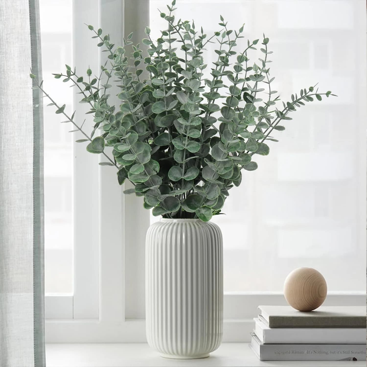 Feuilles d'eucalyptus artificielles pour la décoration de vases à la maison