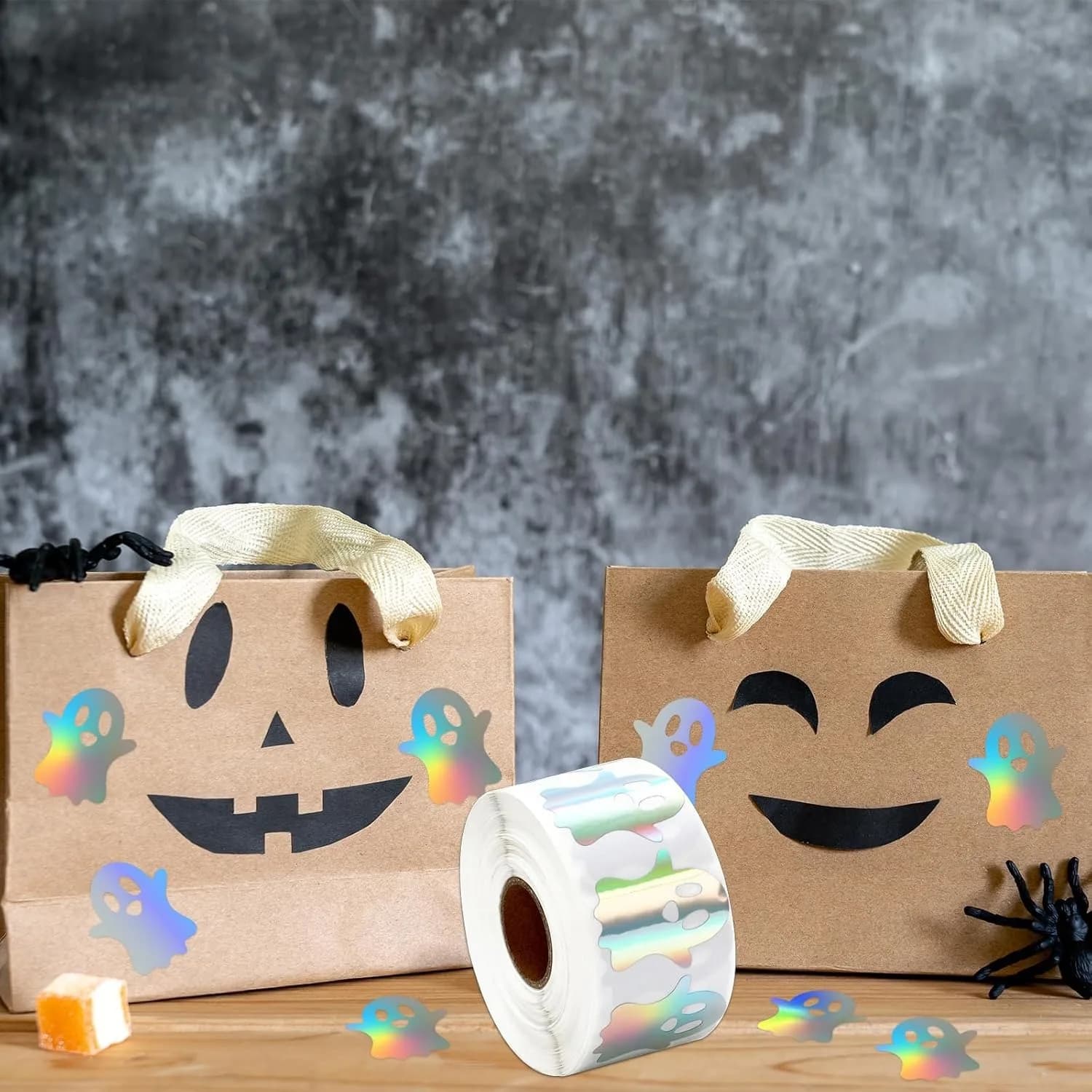 Rouleau d'autocollants fantômes d'halloween, 500 pièces, autocollants Laser fantôme, autocollants décoratifs en papier auto-adhésifs pour cadeaux de fête d'halloween