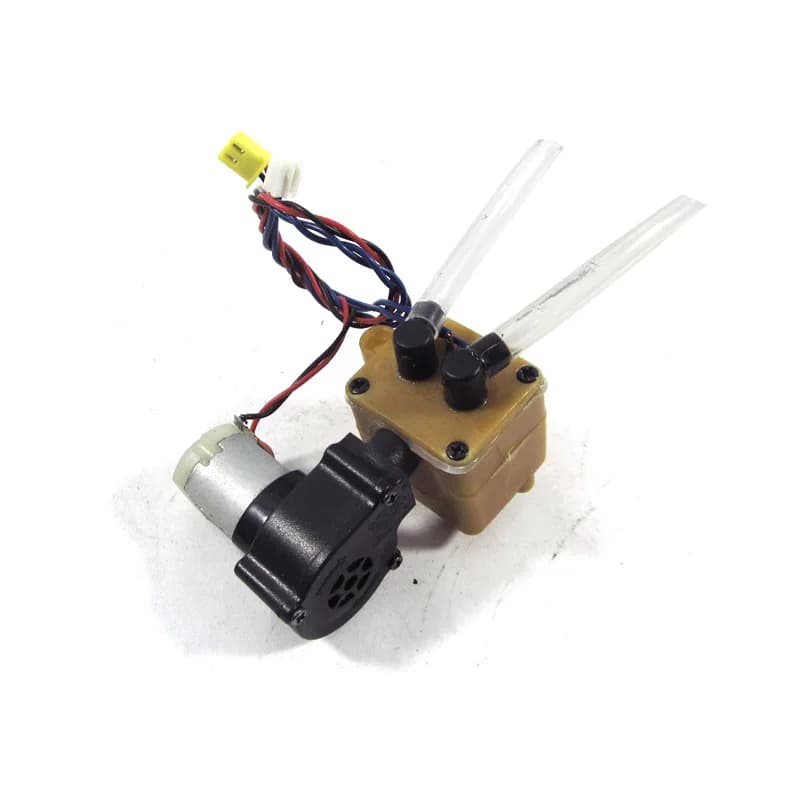 Heng Long 1:16 RC réservoir générateur de fumée huile de fumée avec tuyau pièces d'origine accessoires modifiés pour 1/16 Mini réservoirs modèle de jouet
