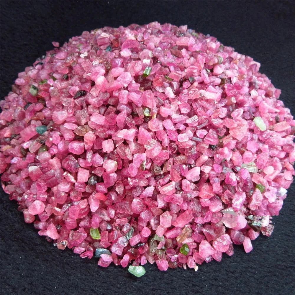 Pierres en vrac de Tourmaline rouge naturelle